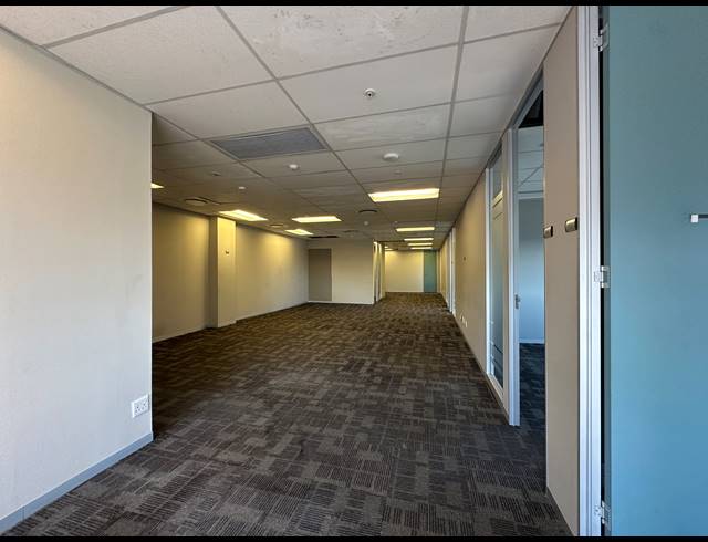 308M² OFFICE TO LET IN SANDTON CENTRAL